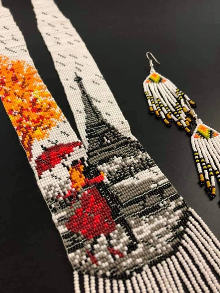 Handmade Beaded Eiffel Tower Necklace: Paris Autumn Scene