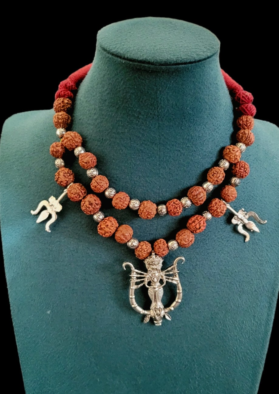 Naszyjnik Rudraksha Bogini Kali: Indyjski Duchowy Amulet
