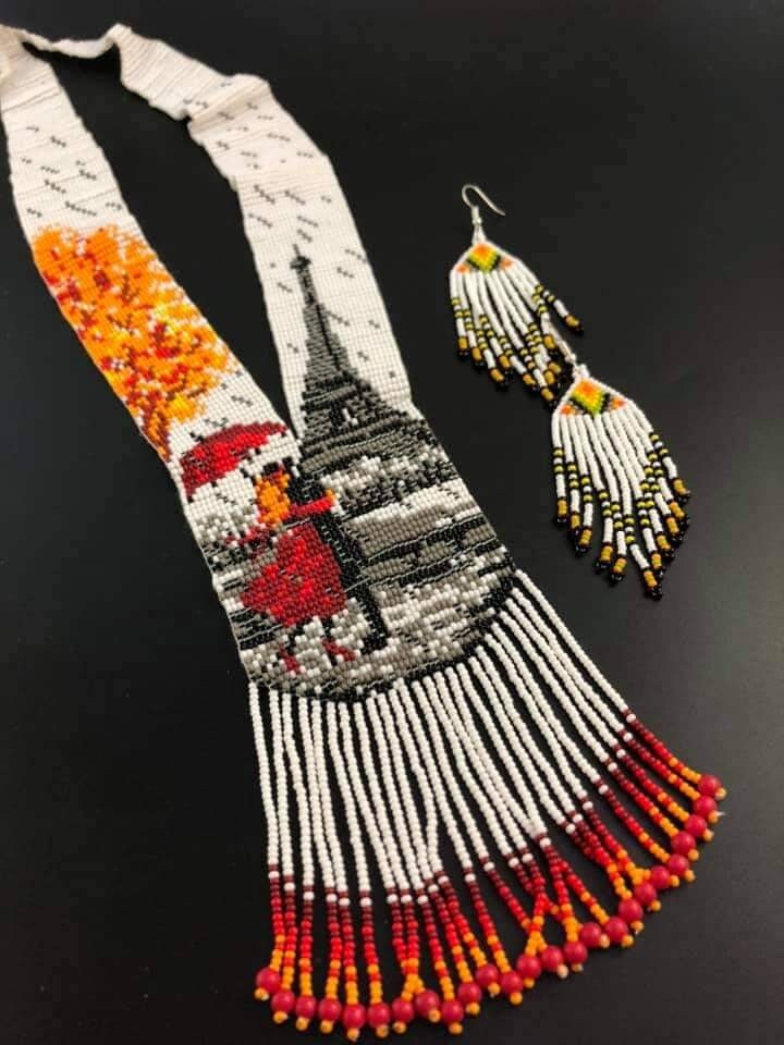 Handmade Beaded Eiffel Tower Necklace: Paris Autumn Scene
